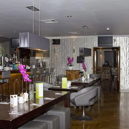 Hotel The Huntsman